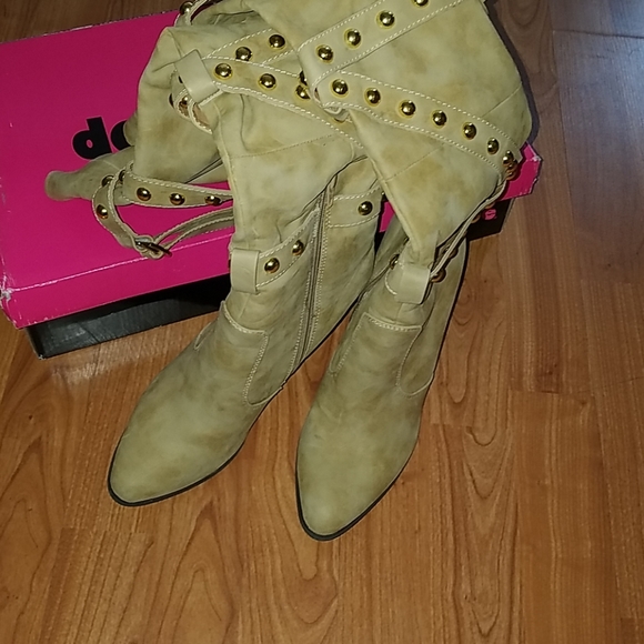 Used boots - Picture 5 of 8